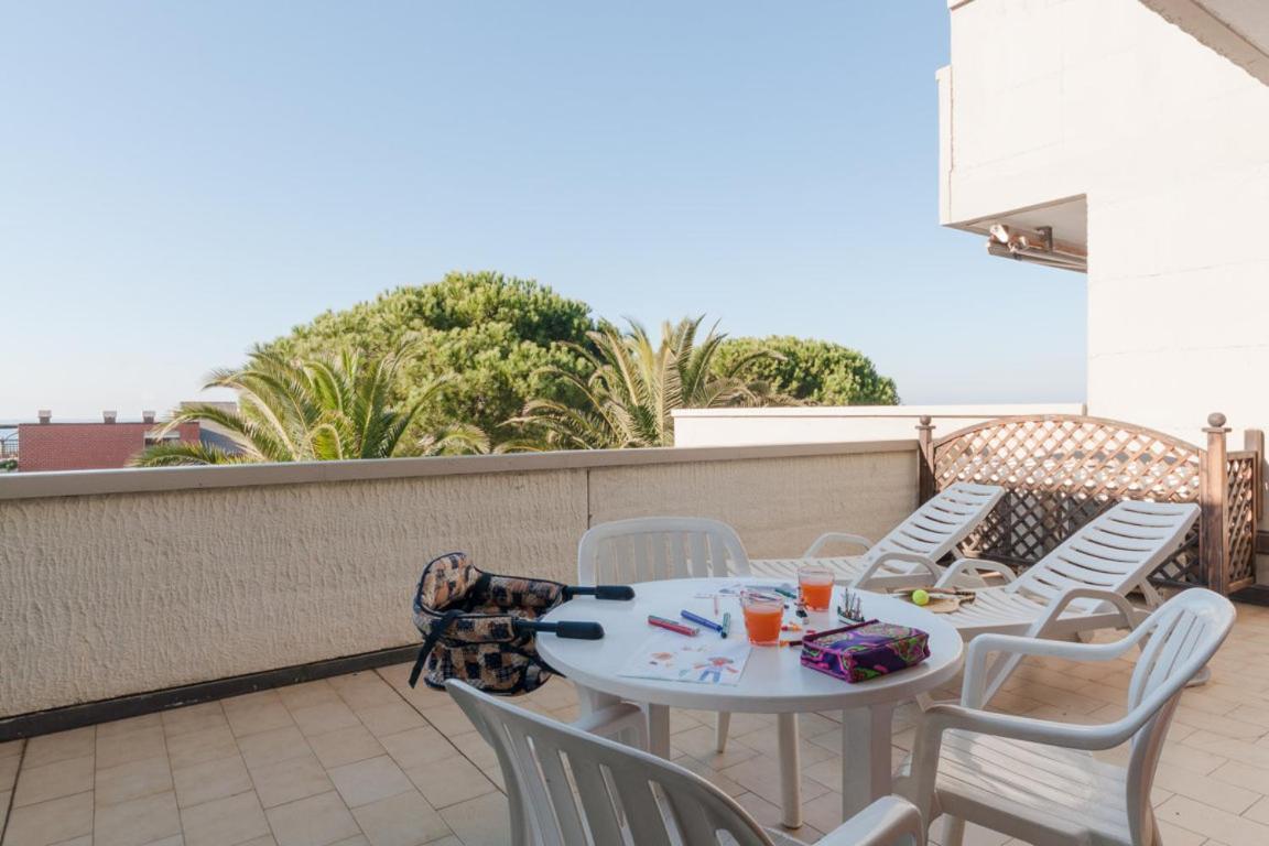 Residenze Etruria Aparthotel San Vincenzo Exterior photo