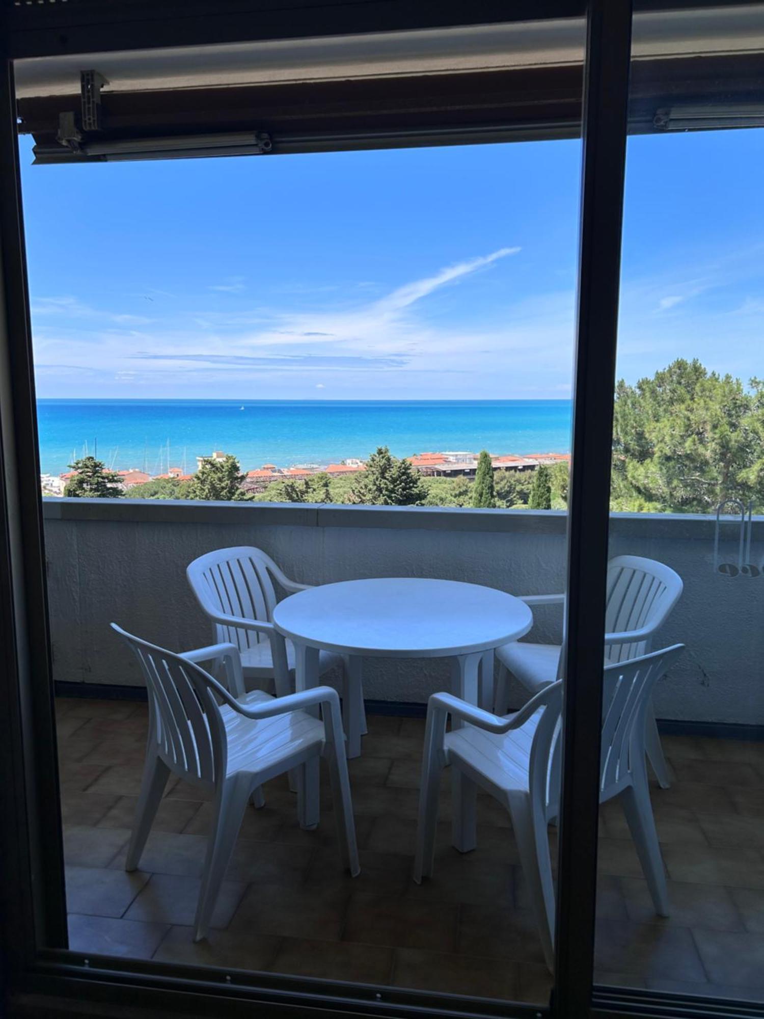 Residenze Etruria Aparthotel San Vincenzo Exterior photo
